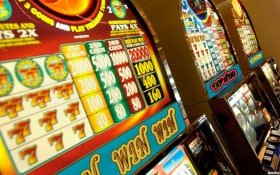 ubett8 APP မှ Myanmar National League Esports Live Casino ကစားနေသောမြင်ကွင်း